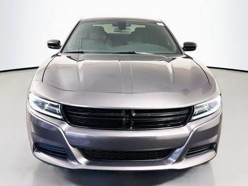 Used 2019 Dodge Charger SXT w/ Plus Group RWD image 2