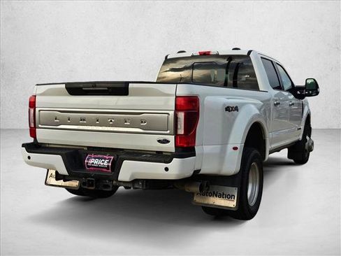 Used 2022 Ford F350 Limited AWD/4WD image 5