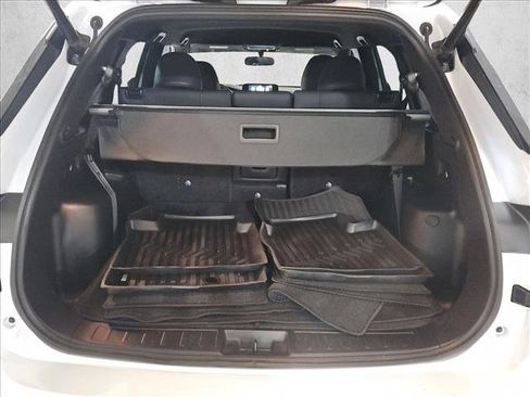 Used 2023 Mitsubishi Outlander SE image 6