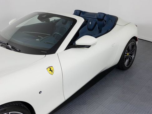 Certified 2024 Ferrari Roma Spider RWD image 25