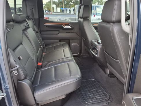 Used 2023 GMC Sierra 1500 Denali w/ Denali Reserve Package AWD/4WD image 17