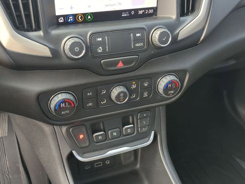 Used 2020 GMC Terrain Denali w/ GMC Pro Grade Package image 19