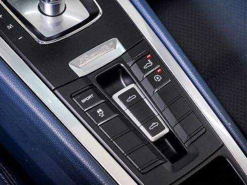 Certified 2014 Porsche Boxster S image 28