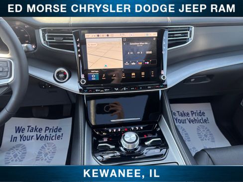 New 2026 Jeep Grand Wagoneer L Limited AWD/4WD image 11