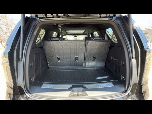 New 2026 Chevrolet Tahoe High Country AWD/4WD image 35