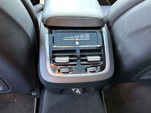 Used 2020 Volvo V60 T6 R-Design w/ Advanced Package image 26