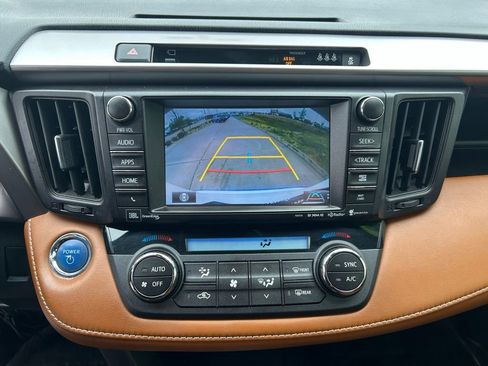 Used 2017 Toyota RAV4 Limited w/ Advanced Technology Package AWD/4WD image 23