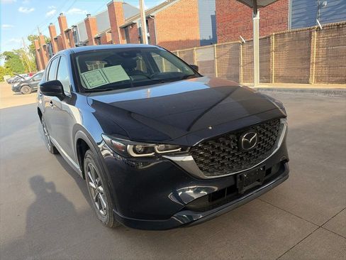 Used 2025 MAZDA CX-5 AWD 2.5 S w/ Preferred Package image 3