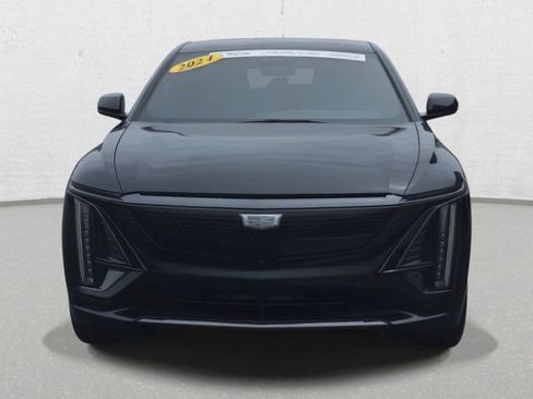 Certified 2024 Cadillac Lyriq Sport AWD/4WD image 2