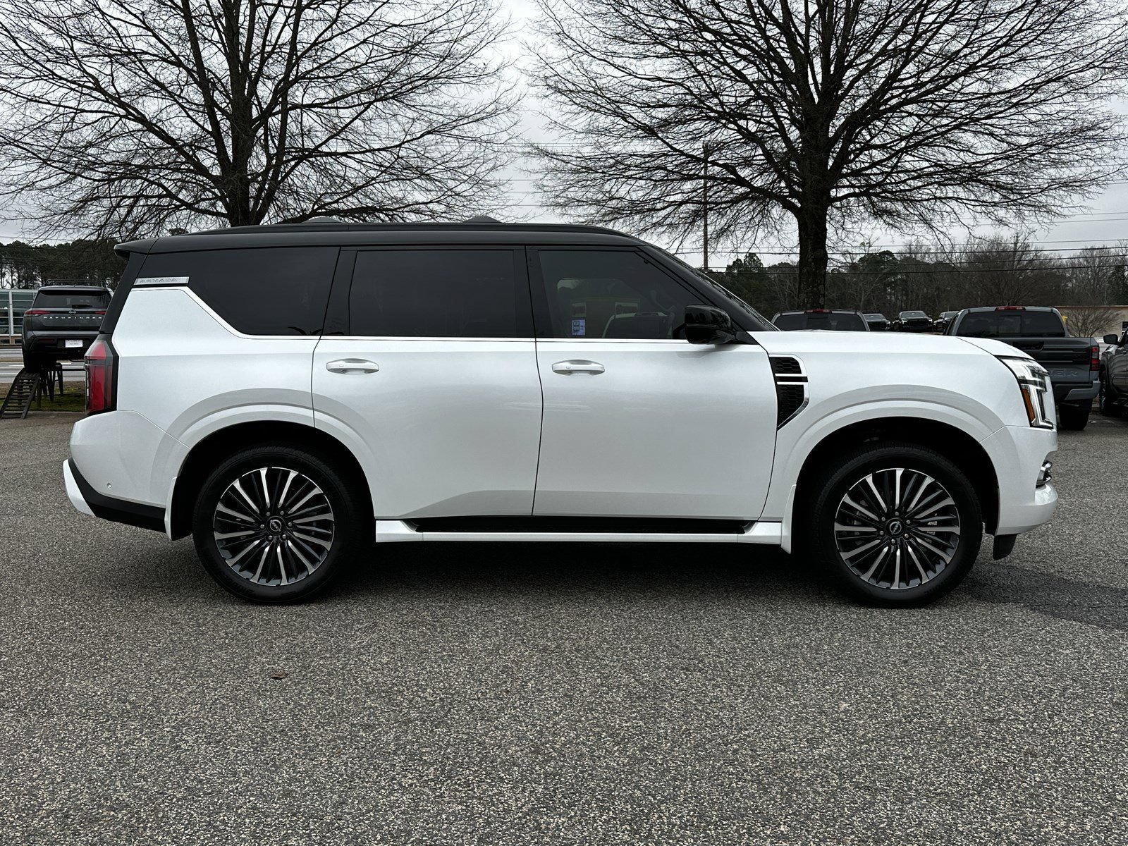 New 2026 Nissan Armada Platinum Reserve AWD/4WD image 4