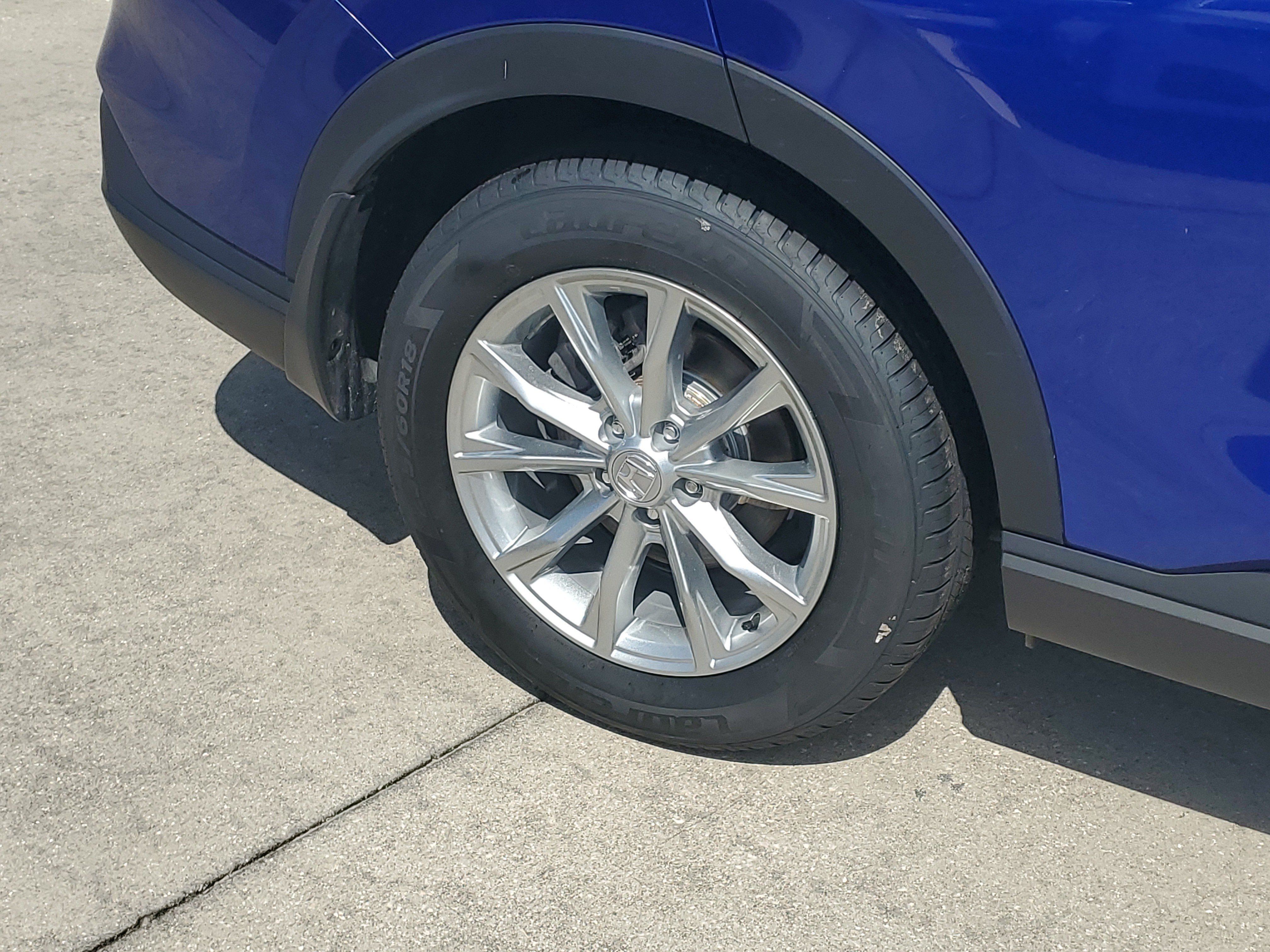 Used 2025 Honda CR-V EX image 8