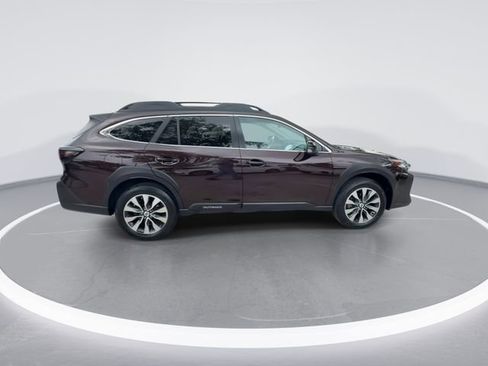 Certified 2023 Subaru Outback Limited XT AWD/4WD image 8
