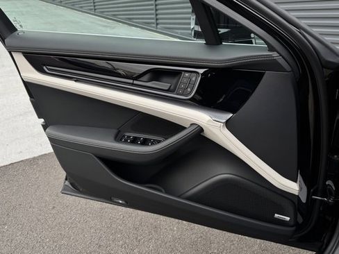 New 2026 Porsche Panamera 4 image 13