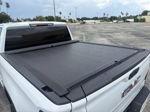 Certified 2023 GMC Sierra 1500 AT4 AWD/4WD image 21