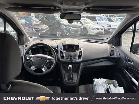 Used 2017 Ford Transit Connect XLT image 11