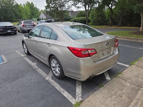 Used 2017 Subaru Legacy 2.5i Premium w/ Moonroof Package AWD/4WD image 2