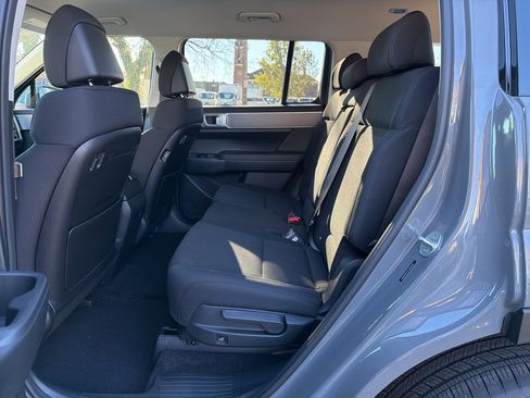 New 2026 Hyundai Santa Fe SE image 15