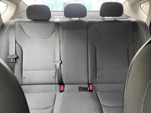 Used 2025 Kia K4 LXS image 37