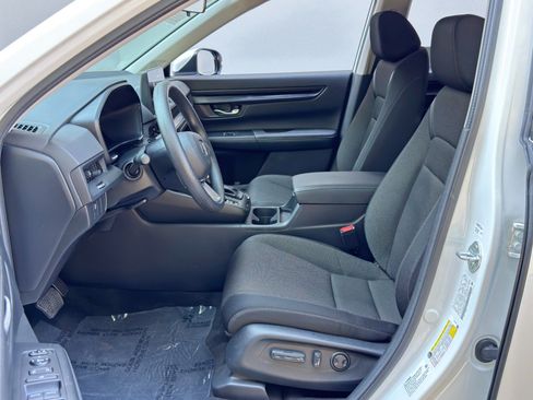 Used 2024 Honda CR-V EX image 16