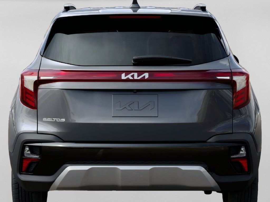 Certified 2026 Kia Seltos S FWD image 16