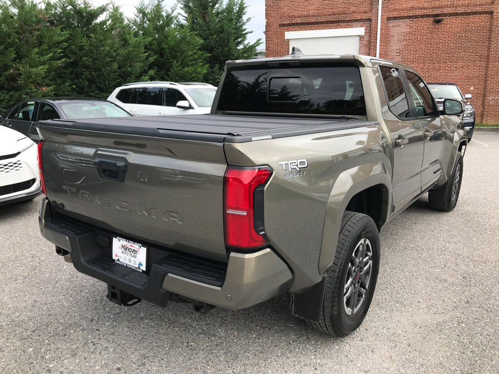 Certified 2024 Toyota Tacoma TRD Sport w/ TRD Sport Upgrade Package AWD/4WD image 8