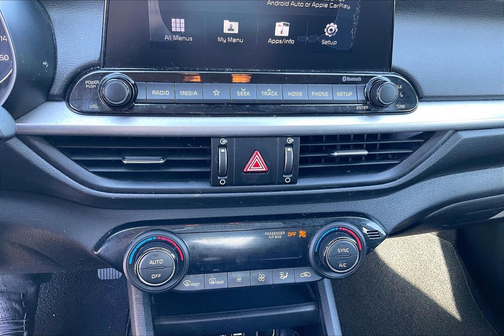 Used 2019 Kia Forte LXS FWD image 32