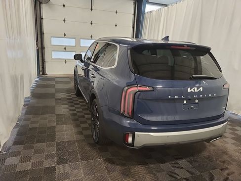 Used 2024 Kia Telluride SX AWD/4WD image 4