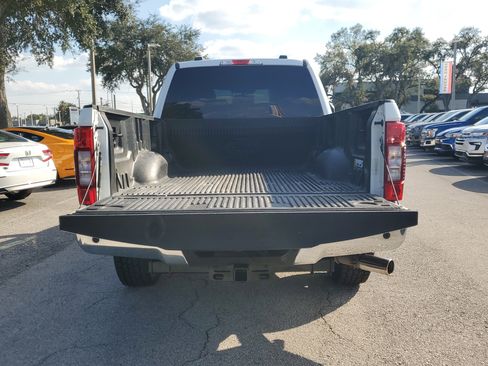 Used 2021 Ford F250 XLT w/ XLT Premium Package image 8