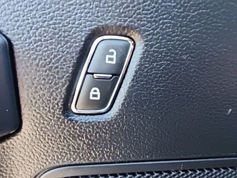 Used 2020 Ford F150 XLT w/ Equipment Group 302A Luxury image 28