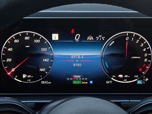 Used 2025 Mercedes-Benz GLE 450e 4MATIC image 36