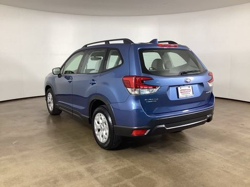 Used 2021 Subaru Forester AWD/4WD image 7