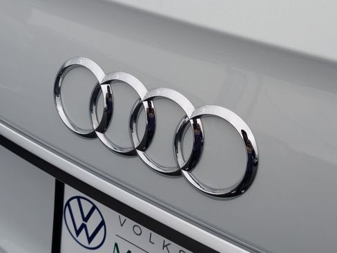 Used 2023 Audi Q5 Premium Plus w/ Premium Plus Package image 19