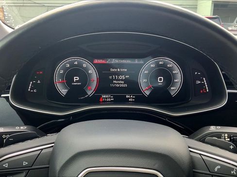 Used 2022 Audi Q7 2.0T Premium w/ Convenience Package image 26