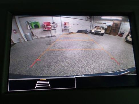 Used 2024 Chevrolet Equinox LT w/ LPO, Floor Liner Package FWD image 15