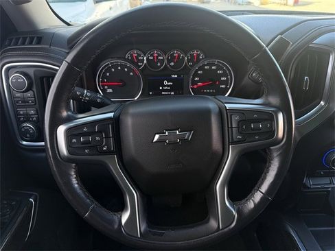 Used 2021 Chevrolet Silverado 1500 LT Trail Boss image 15