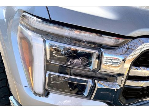 Used 2024 Ford F150 Lariat w/ FX4 Off-Road Package AWD/4WD image 28