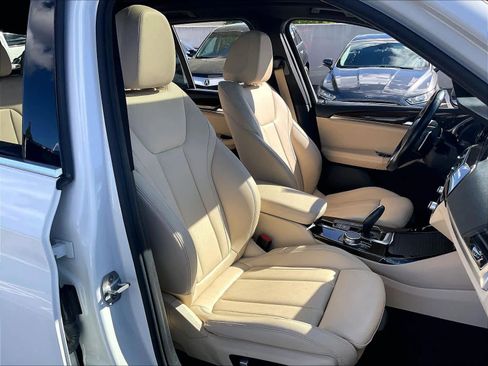 Used 2018 BMW X3 xDrive30i image 9