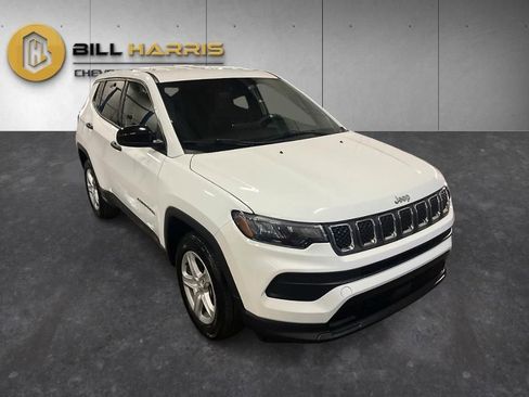 Used 2023 Jeep Compass Sport AWD/4WD image 9