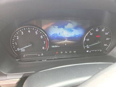 Used 2020 Ford Explorer Limited RWD image 5
