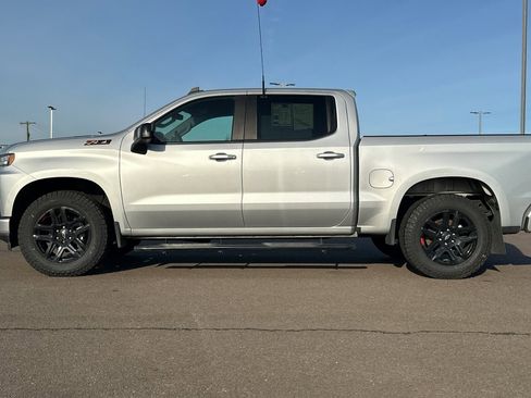 Used 2022 Chevrolet Silverado 1500 RST w/ LPO, Blackout Package image 7