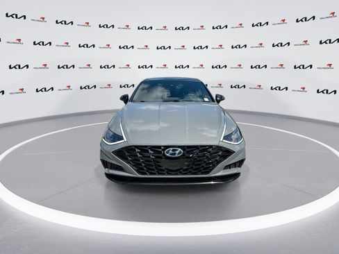 Used 2021 Hyundai Sonata SEL Plus w/ Tech Package image 3