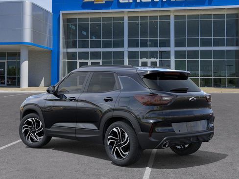 New 2026 Chevrolet TrailBlazer RS w/ Convenience Package image 3