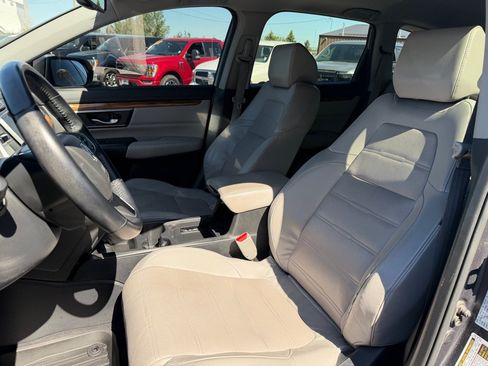 Used 2017 Honda CR-V Touring image 16