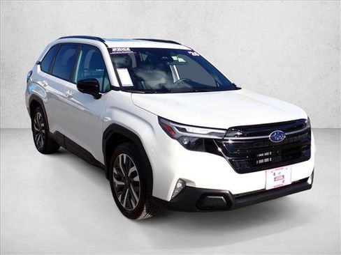 Used 2026 Subaru Forester Touring w/ Touring Package AWD/4WD image 6