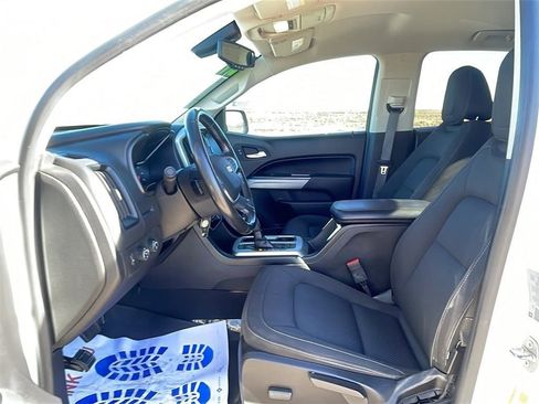 Used 2021 Chevrolet Colorado LT w/ LT Convenience Package image 17