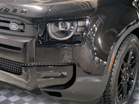 New 2026 Land Rover Defender 110 S AWD/4WD image 10