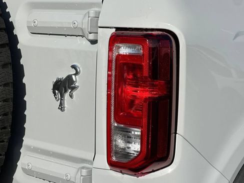 New 2026 Ford Bronco Big Bend w/ Black Diamond Package AWD/4WD image 23