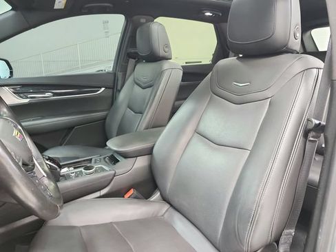 Used 2023 Cadillac XT5 Premium Luxury AWD/4WD image 10