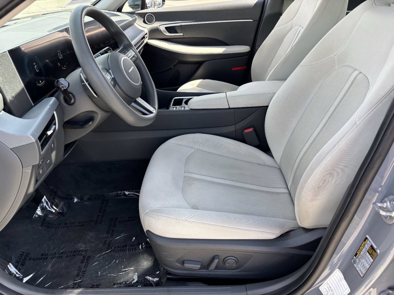 Used 2025 Hyundai Sonata SEL FWD image 17