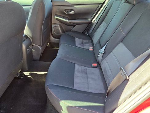Used 2021 Nissan Sentra SR w/ Electronics Package FWD image 12